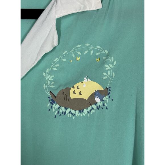 Her Universe Studio Ghibli My Neighbor Totoro Large Acorn Tie-Front Woven Shirt - Picture 2 of 6